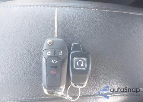 2015 Ford Fusion Hybrid S from USA, damaged, VIN 3FA6P0UU8FR148544